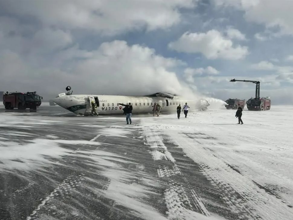 Winnipeg Airport experiences schedule disruptions following Toronto