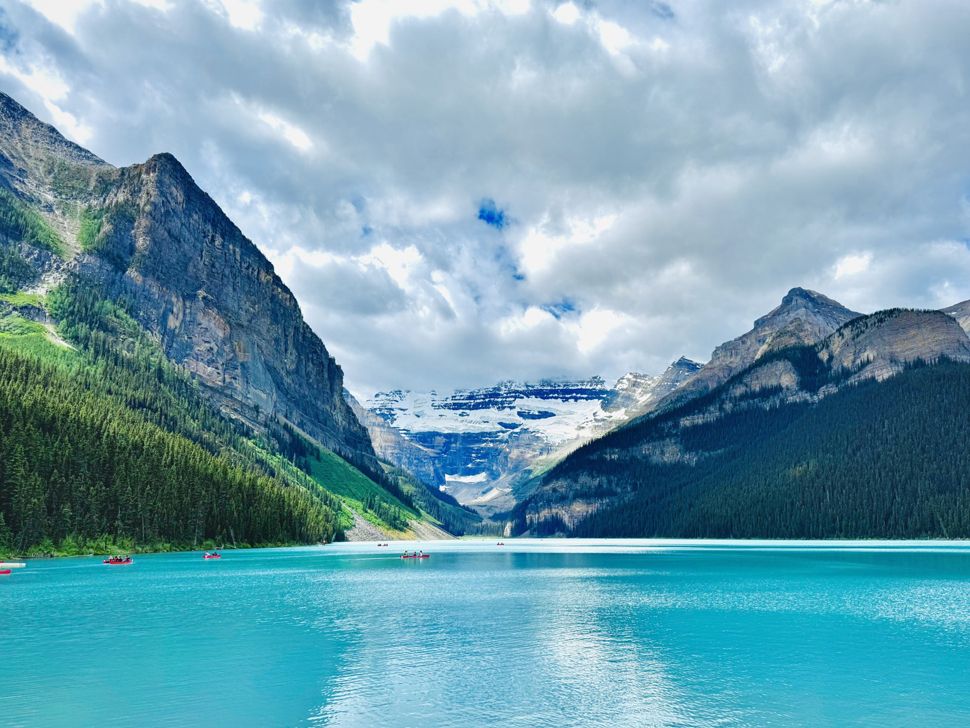 Lake Louise continues to be a popular spot for tourists (Shannon Dueck)