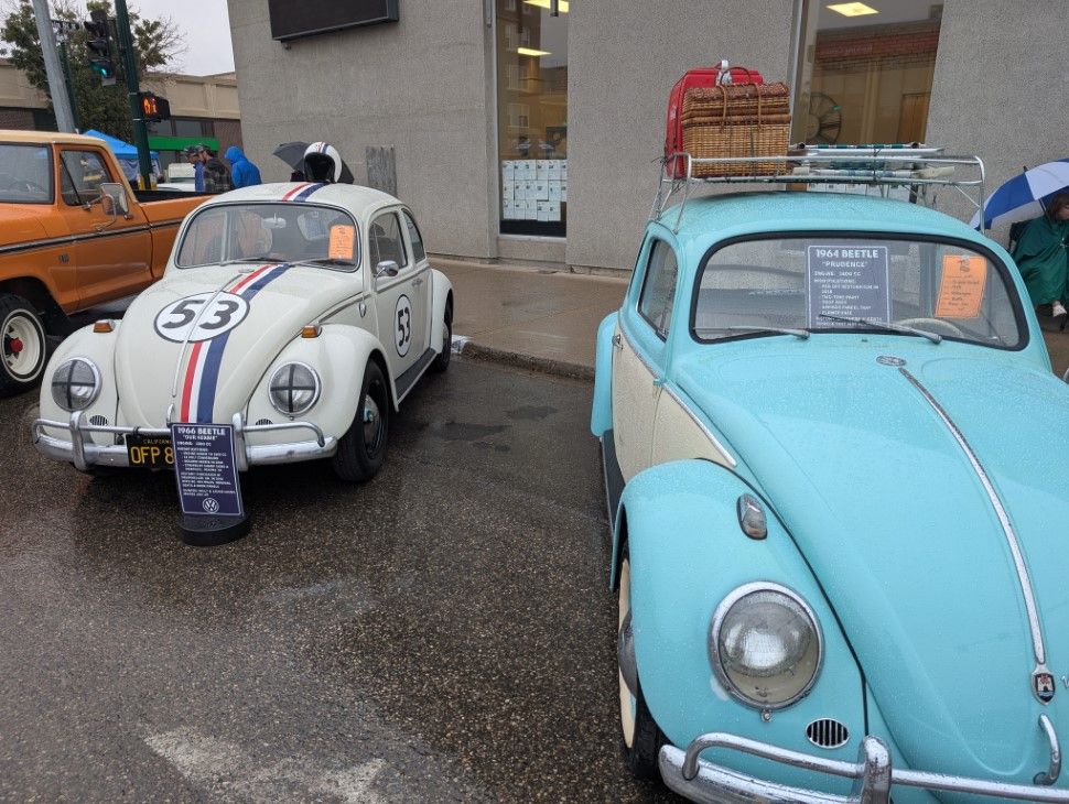 3. The 2025 Little Chicago Show 'n' Shine was pretty damp, but vehicle enthusiasts from across the region proved they're resilient