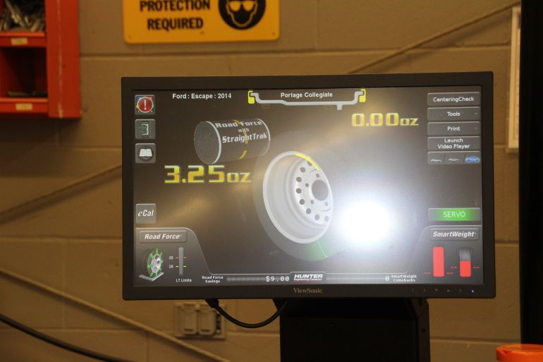 Watch latest wheel alignment technology at PCI automotive shop ...