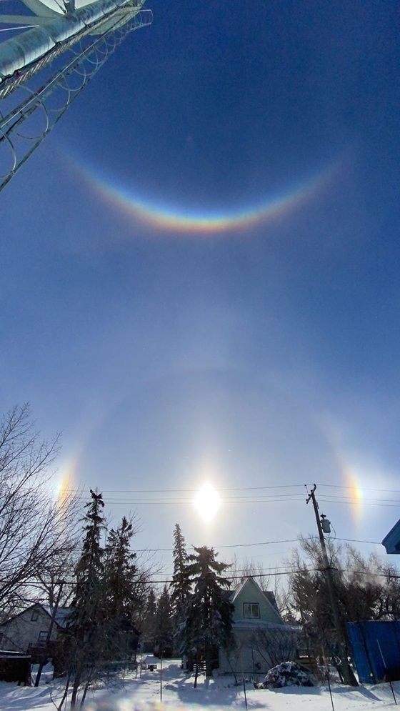 Southwesterner captures not one, but two atmospheric abnormalities on ...