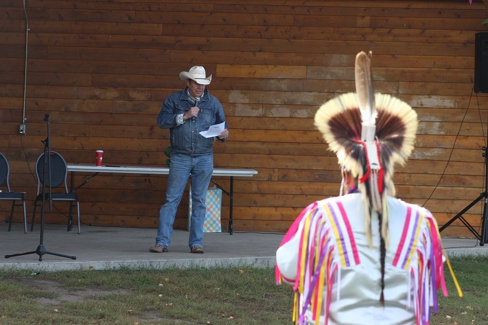 Kevin Littlelight presenting performers at Alberta Culture Days.