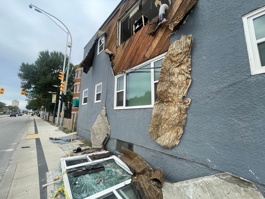 Explosion damages Osborne-area apartment building - WinnipegToday.com ...