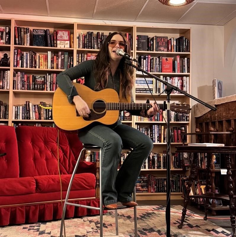 Mariya Stokes at Found Books 2024_Lauren Meister