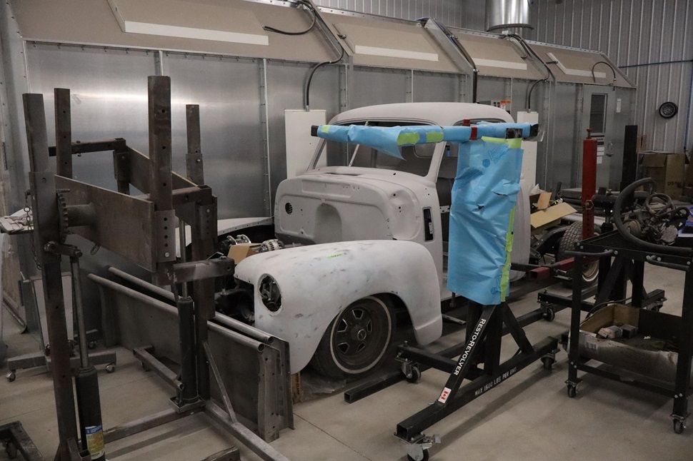 Automotive enthusiasts gather in Swift Current for exclusive shop tour ...