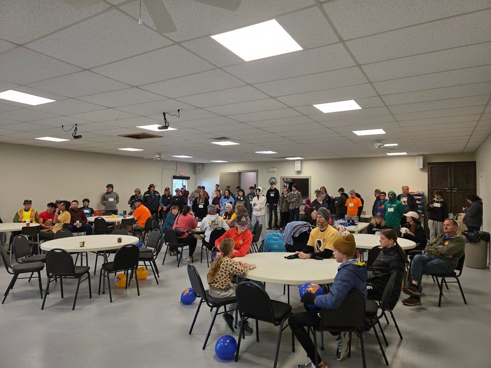 Everyone was able to enjoy a hot dog lunch and refreshments at the Lac Pelletier community hall. 