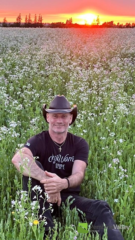 Rob Ross Singer Canadian Army veteran-turned-Country star brings heartfelt music to the ...