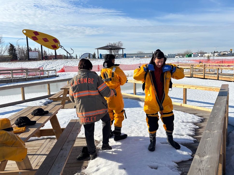 Lacombe Fire Department takes part in ice rescue training ...
