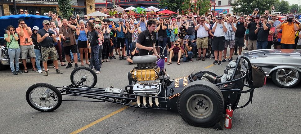 WATCH: 'The Kid' fires up a classic drag racer at show & shine ...