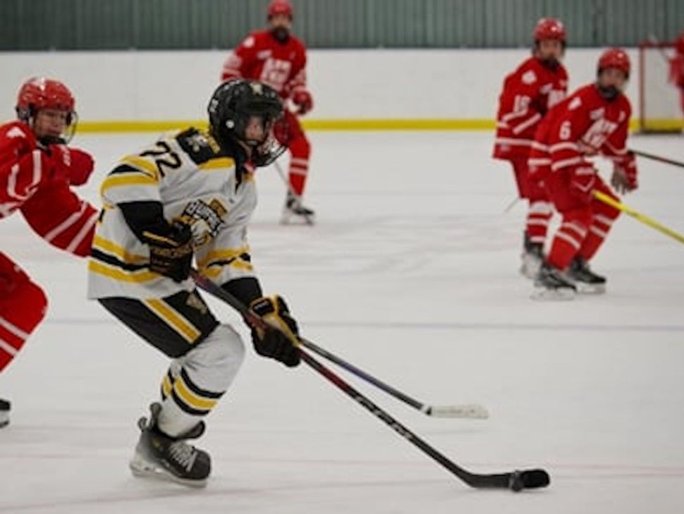 Alex Rintoul helps Buffaloes capture gold at Hockey Hounds U15 event ...